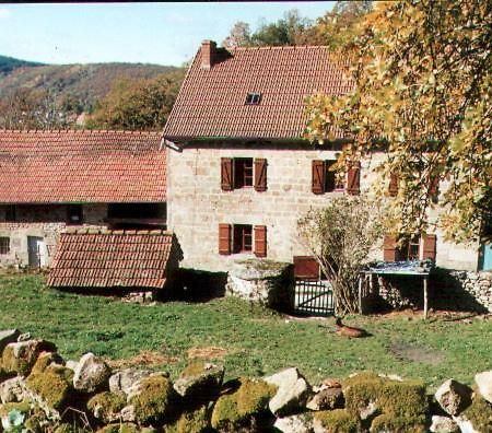B&B Petite Ferme D'Autrefois Saint-Georges-Nigremont 外观 照片