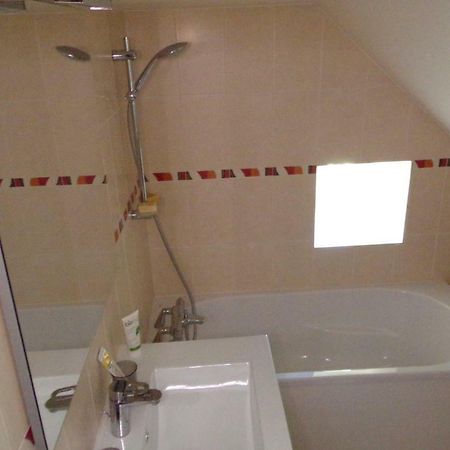B&B Petite Ferme D'Autrefois Saint-Georges-Nigremont 外观 照片